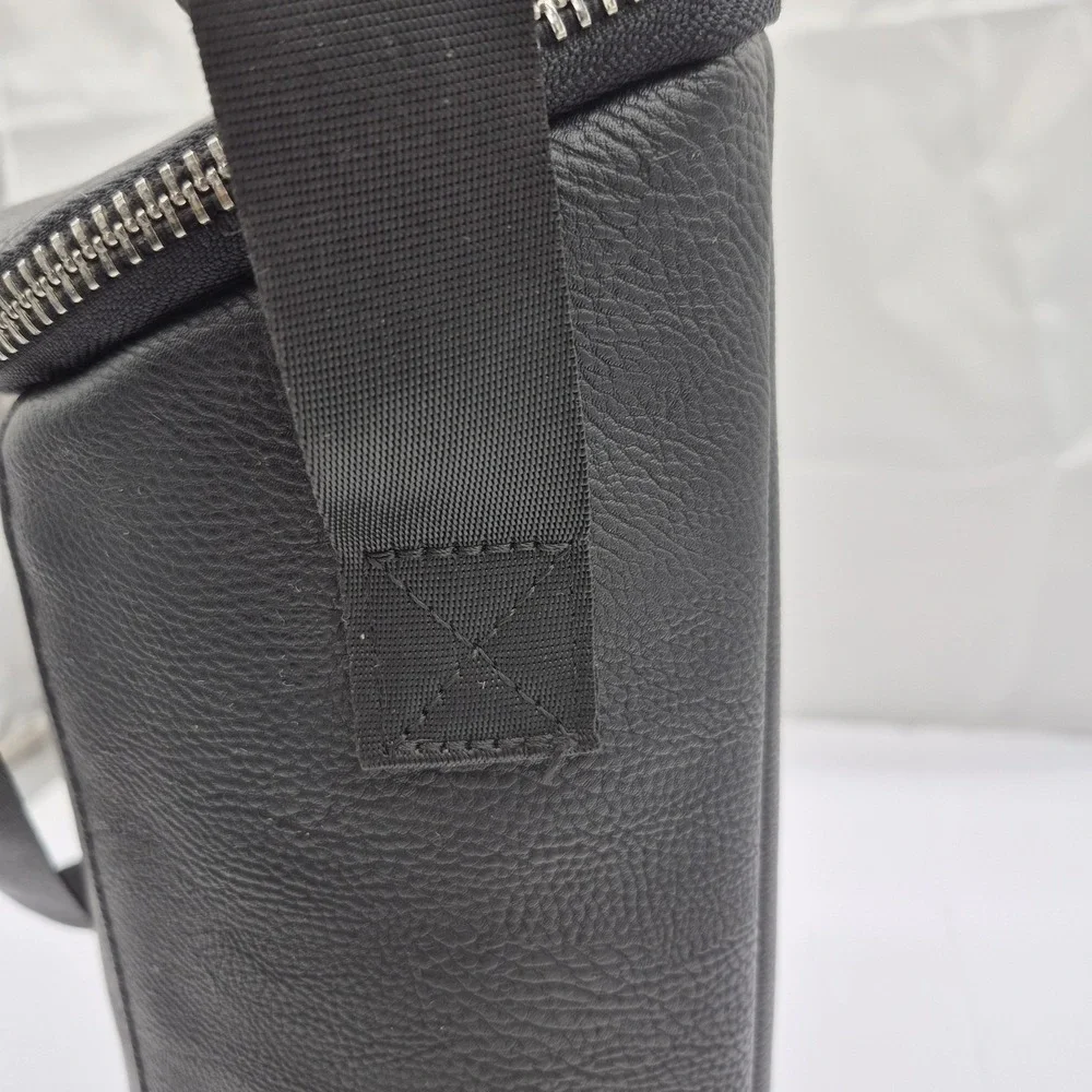 Igloo 2 Bottle Insulated Wine Cooler Bag Black Adjustable Shoulder Strap Handle